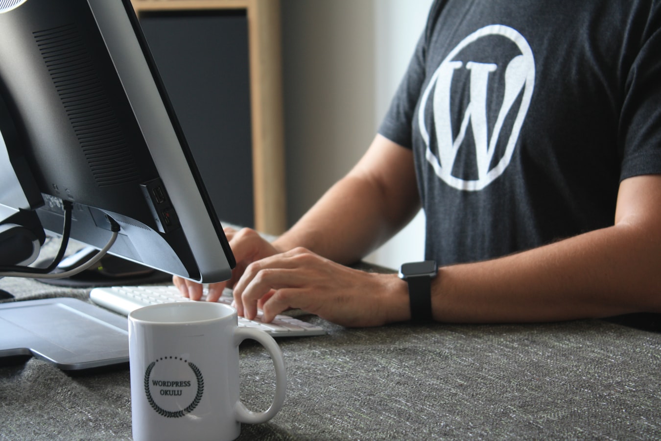 WordPress Retainer vs Ticket Agency: The Real Cost
